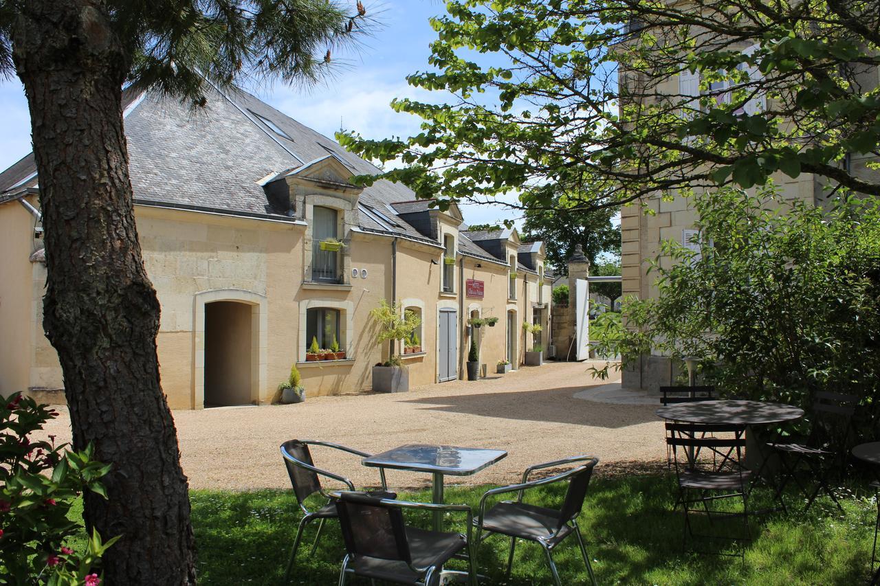 Hôtel&Spa Chai De La Paleine Le Puy-Notre-Dame Exterior foto